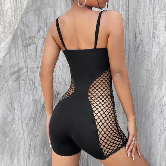 ❌SOLD❌ SHEIN Romper - Picture 2 of 2